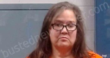 WOODYARD, SAMANTHA JILL | 2022-11-05 18:38:00 Kanawha County, West Virginia Booking