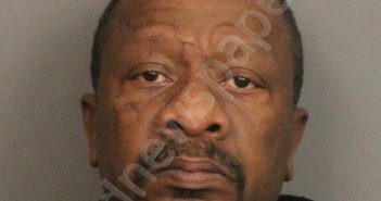 WASHINGTON, CHESTER DUANA | 2022-11-18 01:17:00 Jefferson County, Alabama Booking