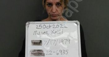 MANES, KELLI RAEANNA | 2022-11-18 11:54:00 Sebastian County, Arkansas Booking