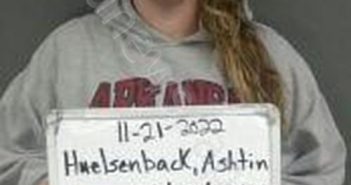 HUELSENBACK, ASHTIN ELAINE | 2022-11-20 22:52:00 Sebastian County, Arkansas Booking