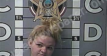 JOHNSON, LINDSAY | 2022-12-02 13:40:00 Madison County, Kentucky Booking