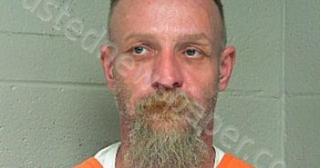 COOLEY, BENJAMIN FORREST | 2022-12-03 03:59:32 Woodford County, Kentucky Booking