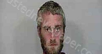 LICKNACK, THOMAS | 2022-12-04 23:28:00 Monroe County, Florida Booking