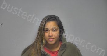 JACKSON, DOMINIQUE | 2022-12-04 02:51:00 Mccracken County, Kentucky Booking