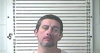 SENSENIG, BRANDON MICHAEL, SR | 2022-12-06 21:47:00 Hardin County, Kentucky Booking