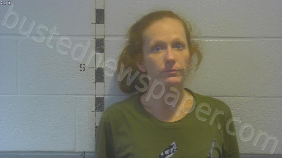 JOHNSON, AMBER NICOLE #, Shelby County, Kentucky - 2022-12-06 18:45:00