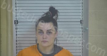 LOOPER, NIKITA | 2022-12-07 10:51:00 Taylor County, Kentucky Booking