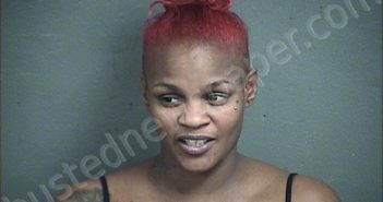DOUGLAS, CLINIESHA RENEE | 2022-12-09 Wyandotte County, Kansas Booking