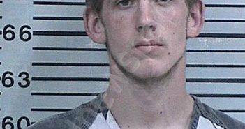 BEESON, HUNTER WAYNE | 2022-12-19 23:12:41 Hood County, Texas Booking