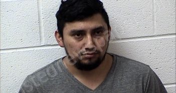 PEREZ PEREZ, EVEILO NEPTELY | 2022-12-21 Chase County, Kansas Booking