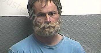 DAVIS, TIMOTHY LEE | 2022-12-30 09:28:00 Hart County, Kentucky Booking