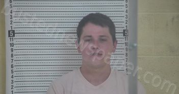 WHITLOW, WESLEY CREED | 2023-01-22 00:51:00 Taylor County, Kentucky Booking