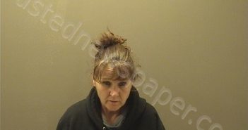 HUNT,SHELLY ARLEEN | 2023-03-05 03:54:00 Garland County, Arkansas Booking
