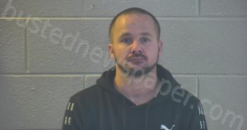 HELTON, CRAIG DANIEL | 2023-03-22 12:29:00 Pulaski County, Kentucky Booking