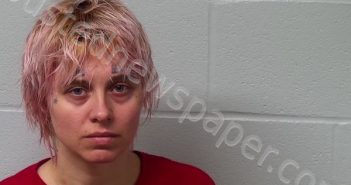 UNROE, BRITTANY NICOLE | 2023-03-23 11:48:51 Fayette County, Ohio Booking
