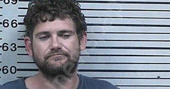 BATES, JAMES KADE | 2023-03-27 23:40:52 Hood County, Texas Booking