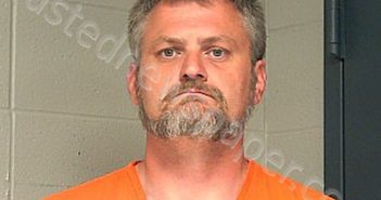 RAMOS, CHRISTOPHER JUAN | 2023-04-01 15:48:44 Woodford County, Kentucky Booking