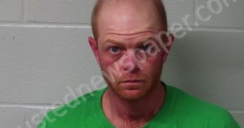 JONES, JOSHUA THOMAS | 2023-04-01 16:48:41 Fayette County, Ohio Booking