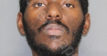 LEE, TRAVAYON DESHOWN | 2023-05-22 13:53:00 Ellis County, Texas Booking