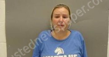 JENNIFER HOLLOWELL | 2023-08-04 18:40:00 Cass County, Nebraska Booking