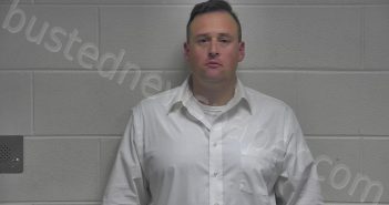 THOMPSON, DUSTIN ROSS | 2023-10-31 23:45:00 Oldham County, Kentucky Booking