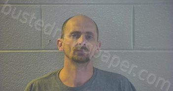 <B>WHITE</B>, <B>JERRY</B> <B>WAYNE</B> #, Pulaski County, Kentucky - 2023-11-27 16:06:00