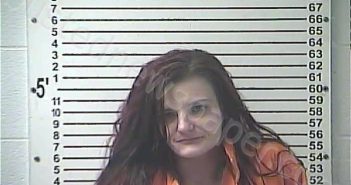 CARTER, KAYLAH BROOKE | 2023-12-08 22:42:00 Hardin County, Kentucky Booking
