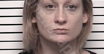 ROBINSON, WYNDI ELIZABETH | 2023-12-11 14:15:00 Iredell County, North Carolina Booking
