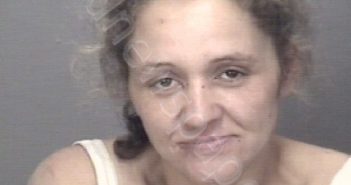 HUNT, SHAKRINA DANELLE | 2023-12-13 Robeson County, North Carolina Booking