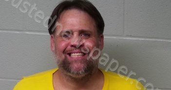MCCUNE, CARL CHRISTOPHER | 2023-12-29 20:08:30 Fayette County, Ohio Booking