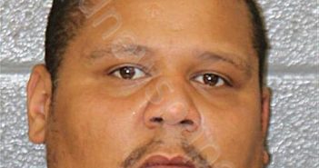 <B>HERNANDEZ</B>–<B>THOMPSON</B>, <B>JOSHUA</B> <B>ENRIQUE</B> #, Mecklenburg County, North Carolina – mugshot - 2024-01-12 21:37:00