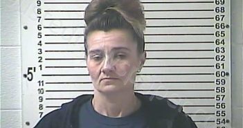 MONTGOMERY, JENNIFER ANN | 2024-02-07 06:39:00 Hardin County, Kentucky Booking