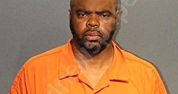 ROBINSON, RONNIE WILLIAM, JR | 2024-03-05 00:32:00 Western Tidewater, Virginia Booking