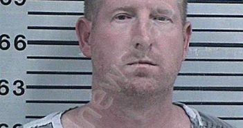 DUDLEY, BOBBY JOE | 2024-03-22 23:33:58 Hood County, Texas Booking