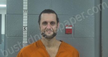 <B>HOUTCHINS</B>, <B>NATHAN</B> <B>THOMAS</B> #, Bullitt County, Kentucky - 2024-04-06 21:10:00