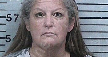GRAHAM, ELISABETH LEE | 2024-04-18 22:06:19 Hood County, Texas Booking
