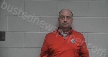 COTTON, CRAIG BURNETT | 2024-04-19 23:25:00 Oldham County, Kentucky Booking