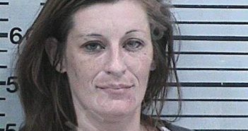 RAUS, SUMMER RENEE | 2024-04-23 21:07:48 Hood County, Texas Booking