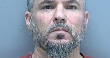 <B>VALLADARES</B>, <B>LAZARO</B> <B>ALBERTO</B> #, Lee County, Florida - 2024-04-23 13:53:00