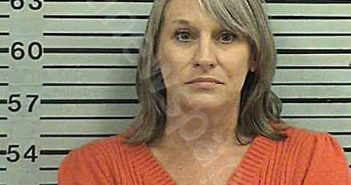 GARR, KIMBERLY REID | 2024-04-25 21:34:02 Hood County, Texas Booking