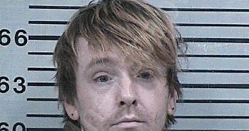 REEVES, CAMRON MARSHALL | 2024-04-29 13:06:13 Hood County, Texas Booking