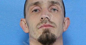 DAVIS, MATHEW JAMES | 2024-05-10 08:21:00 Sullivan County, Tennessee Booking