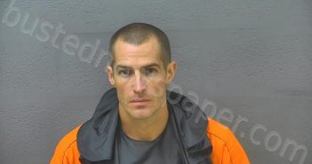 <B>ELKINS</B>, <B>BRANDON</B> <B>MATTHEW</B> #, Lynchburg, Virginia - 2024-06-07 23:04:00