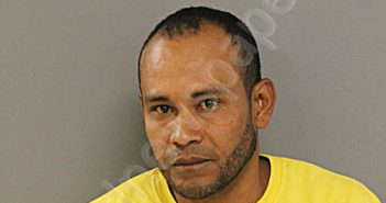 <B>CARLOS</B> <B>URRUTIA</B> ROJA #, Chicago, Illinois - 2024-08-18