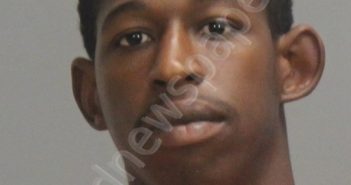 WHITE, DEKYRAN WANYA | 2024-09-06 Brazos County, Texas Booking