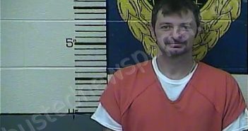 <B>COX</B>, <B>DEREK</B> #, Clay County, Kentucky - 2024-10-11 07:33:00