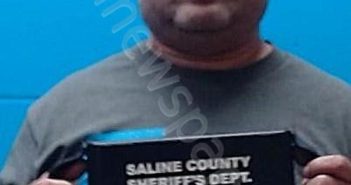 NINNIS, BINO S | 2024-10-17 00:54:00 Saline County, Missouri Booking