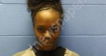 SAN’DIYSHA NACOLE JACKSON | 2024-10-22 18:13:00 Faulkner County, Arkansas Booking