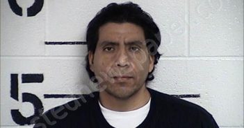 LOYA DE LA TORRE , AGUSTIN | 2024-10-25 Chase County, Kansas Booking