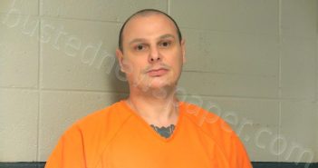 ROBERTS, RICHARD | 2024-10-28 16:32:00 Woodford County, Kentucky Booking
